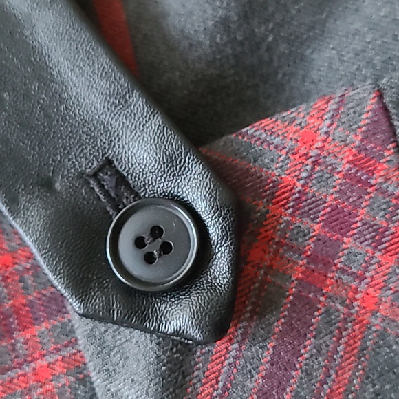 Asymmetrical red and grey plaid A line work skirt - sz xp - Picture 3 of 3